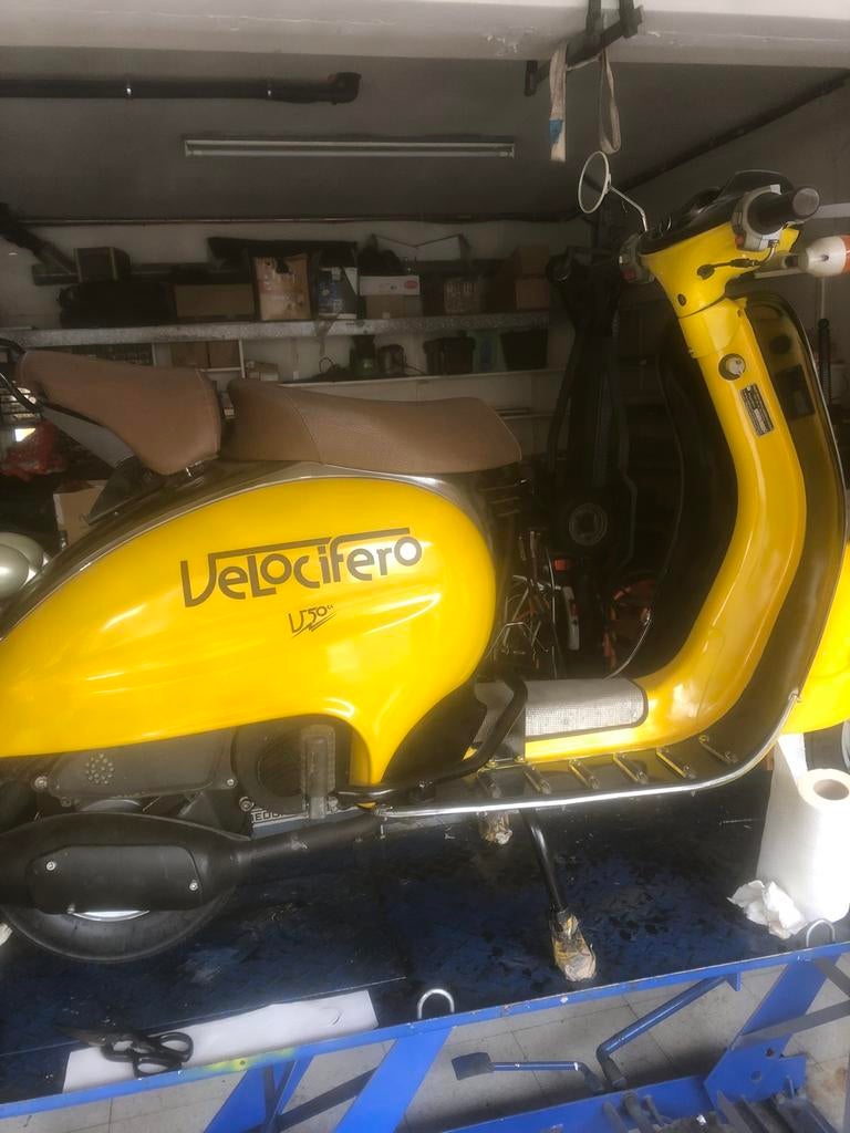 Italjet vélocifèrero, Vélos & Vélomoteurs, Enlèvement ou Envoi, Comme neuf, Classe B (45 km/h), Essence