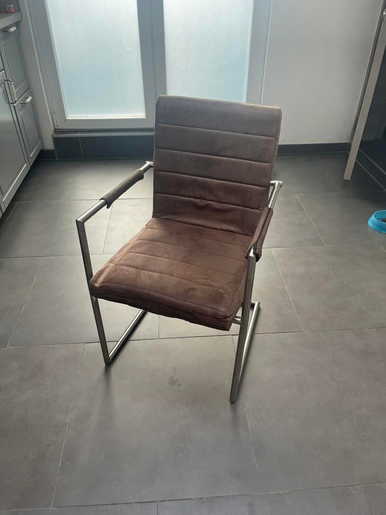 Lot de 4 chaises avec accoudoirs, Enlèvement, Utilisé, Brun, Quatre