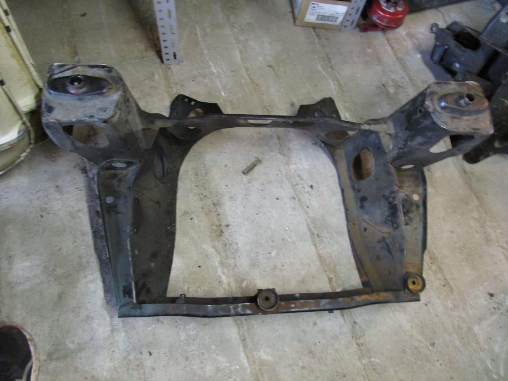 Châssis ou sous-châssis AVANT Classic Mini Cooper MPI 97-00, Enlèvement, Utilisé, Austin