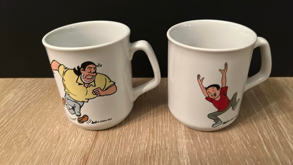 Suske en wiske 2 tassen Dash 2004, Verzamelen, Ophalen of Verzenden, Suske en Wiske, Zo goed als nieuw