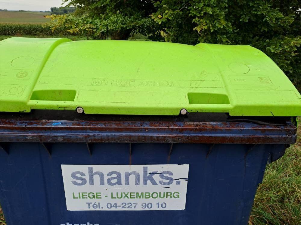 conteneur Poubelle 1100 L, Enlèvement