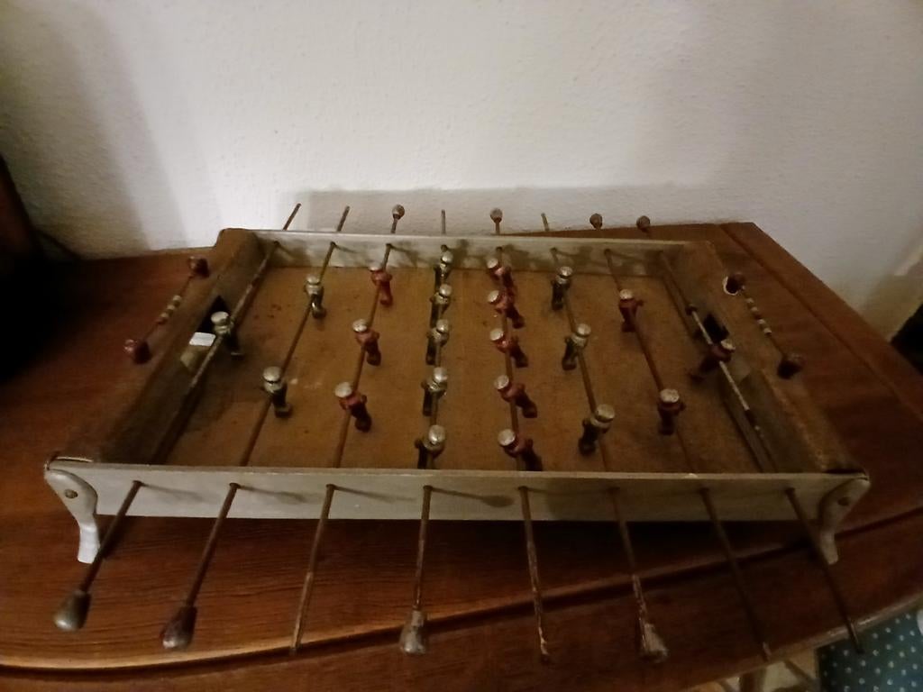 Baby-foot de table ancien, Enlèvement
