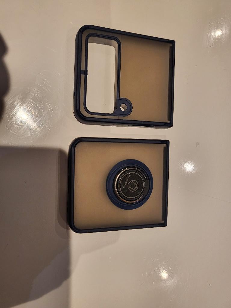 Coque flip 3    je peux faire un prix  pour le lot, Télécoms, Enlèvement