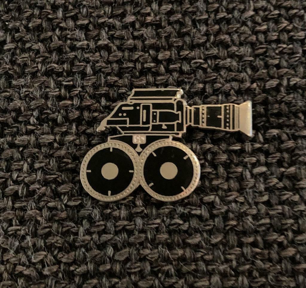 PIN - CAMERA - FILM - MOVIE - CINEMA, Envoi, Utilisé, Autres sujets/thèmes, Insigne ou Pin's