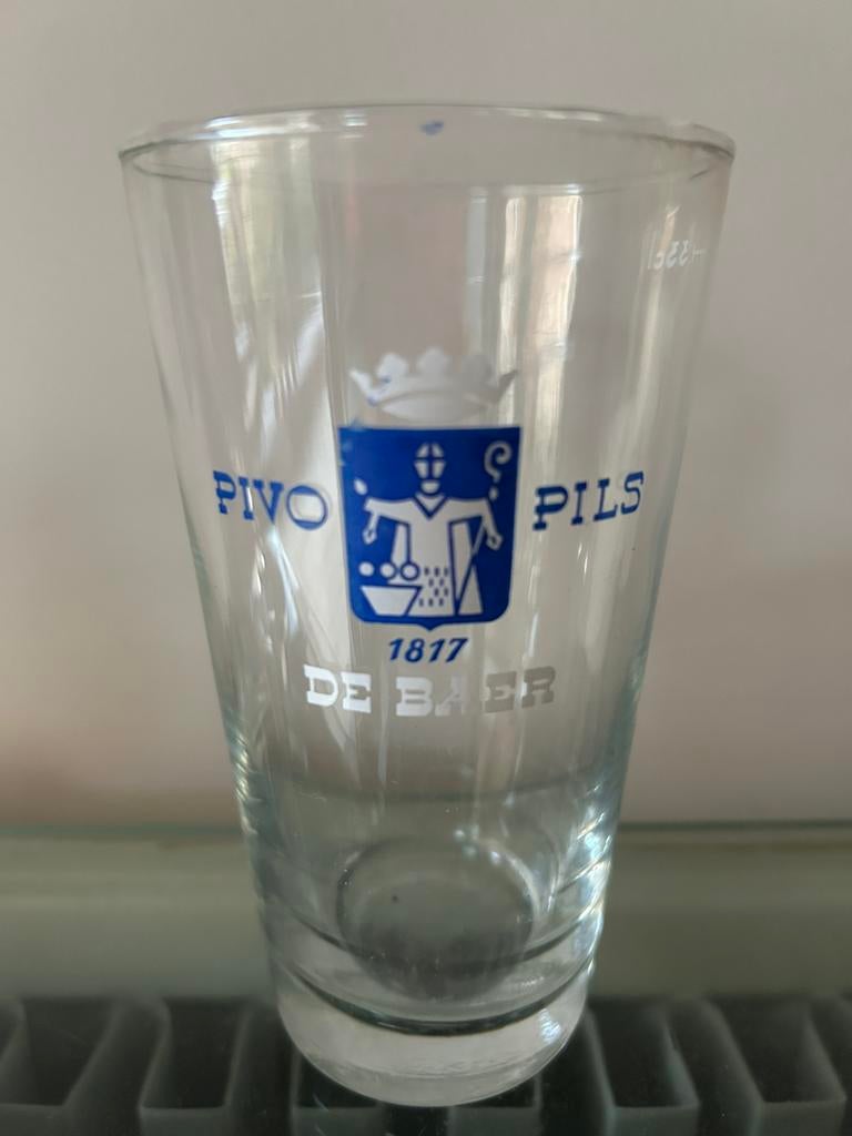 Bierglas Pivo pils De Baer, Verzamelen, Ophalen, Zo goed als nieuw