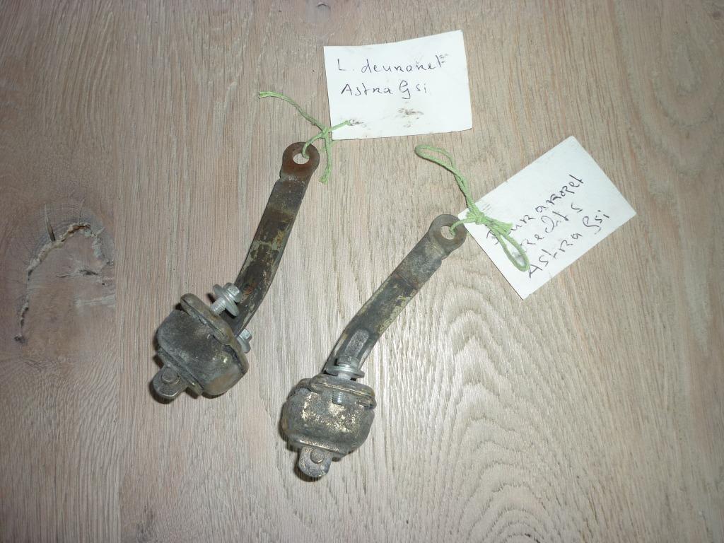 Deur stopper L - R  Astra F 1992 - 1998, Ophalen, Gebruikt, Opel
