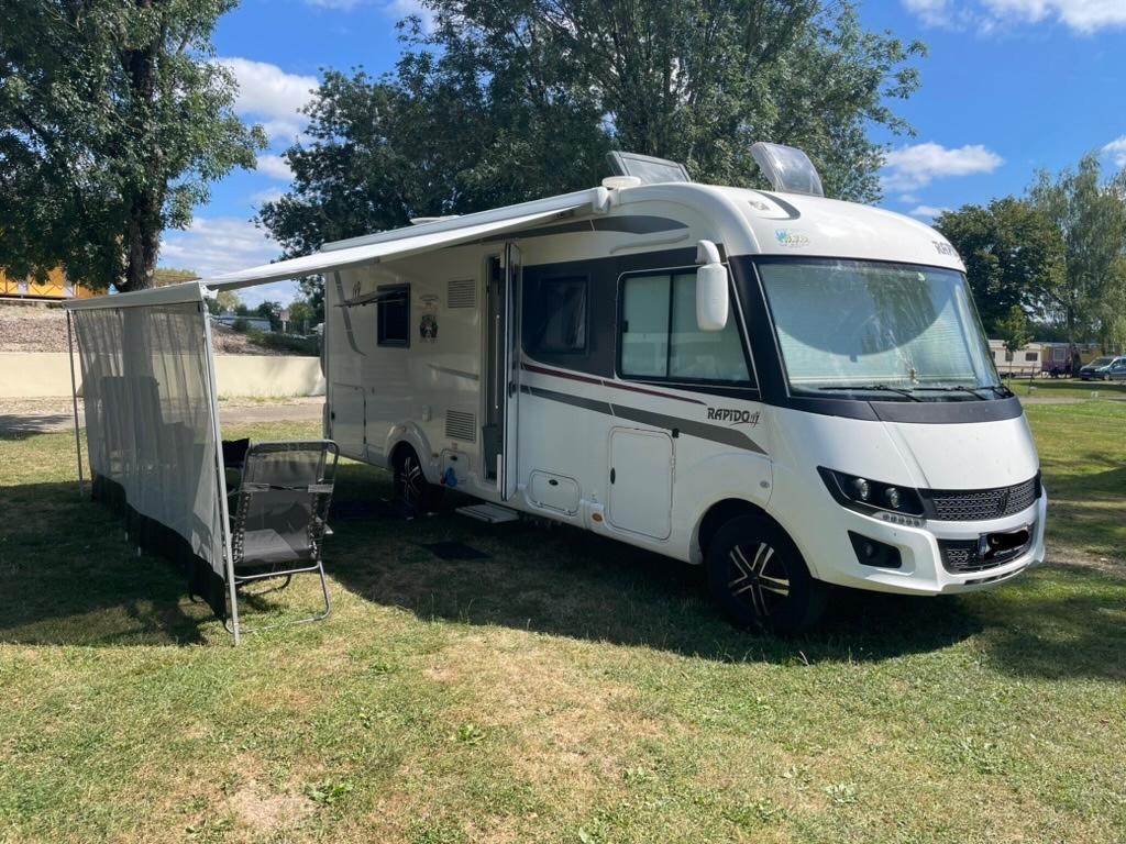 camping car Rapido 8065DF 2019, Caravanes & Camping, Camping-cars, Jusqu'à 4, Toilette à cassette, Fiat, Intégral