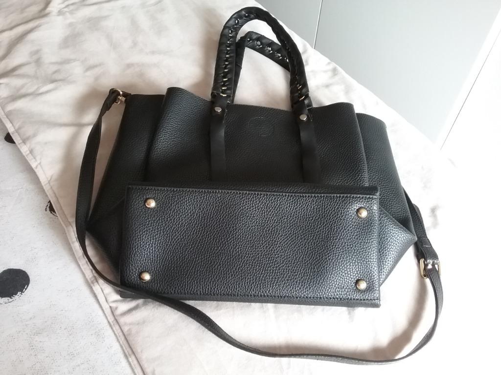 Sac GAUDI noir Cuir avec Bandoulière, Handtassen en Accessoires, Tassen | Damestassen, Ophalen, Nieuw, Zwart, Schoudertasje