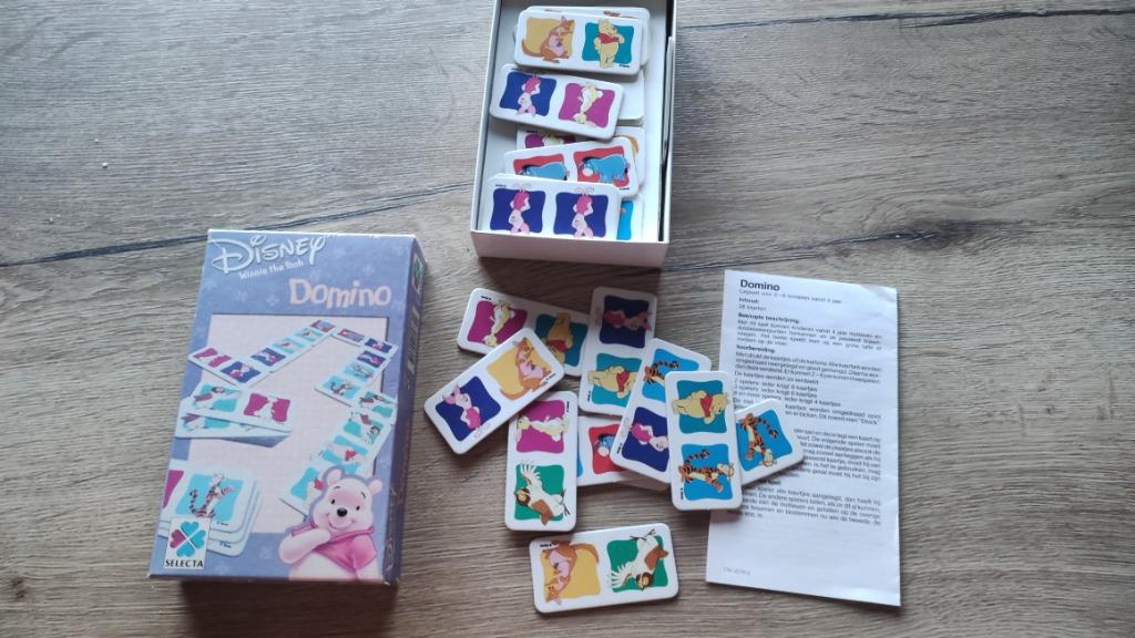 Winnie the Pooh - domino spel - 28 kaarten - 4 tot 12 jaar, Ophalen, Zo goed als nieuw, Puzzelen