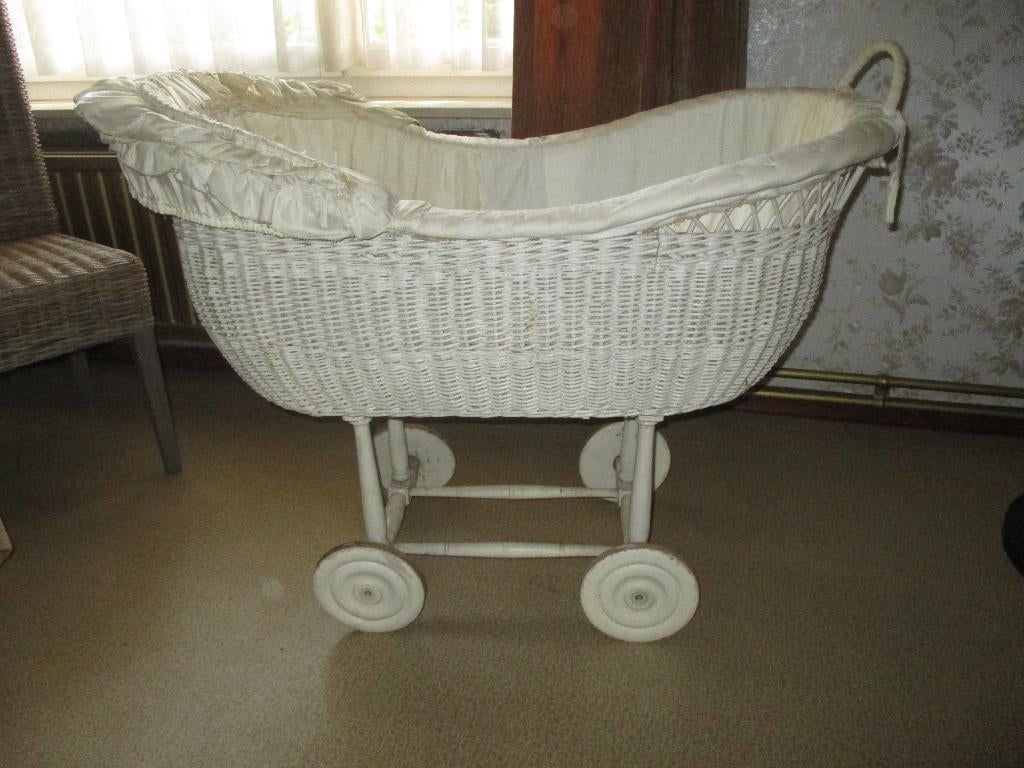 wieg, Kinderen en Baby's, Babywiegjes en Ledikanten, Ophalen, Wieg