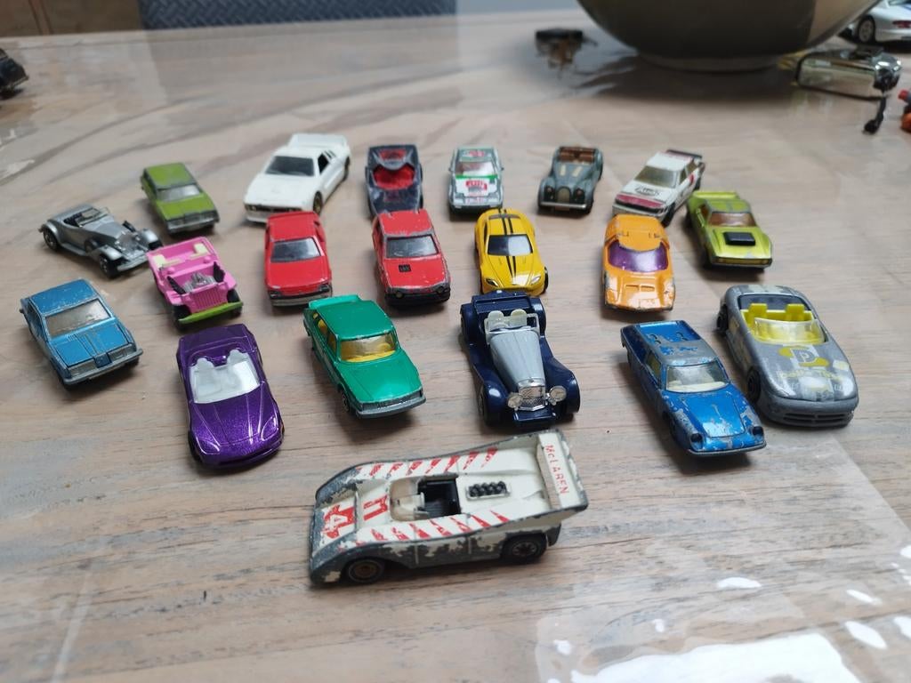 voitures miniatures marques diverses, Hobby & Loisirs créatifs, Voitures miniatures | Échelles Autre, Utilisé, Voiture, Enlèvement ou Envoi