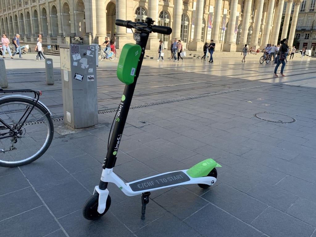 Trottinette lime, Enlèvement ou Envoi