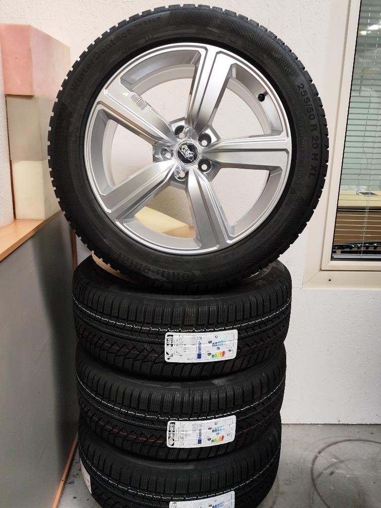 Audi Q8 E-Tron nieuwe  20,inch velgen+winterbanden, Ophalen, Audi