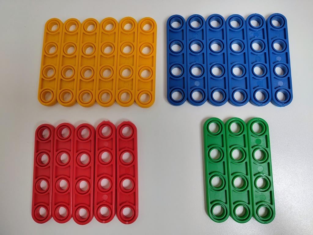 Vis et vis, 114 pièces en plastique., Enlèvement ou Envoi, Comme neuf, Construction