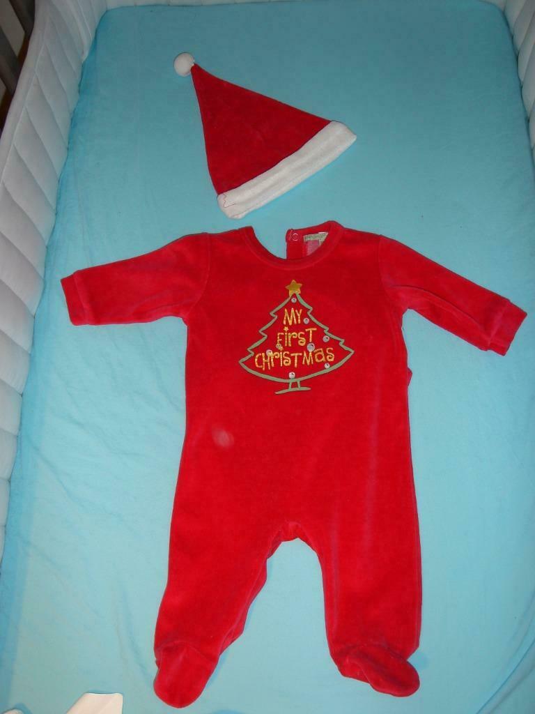 pyjamapakje  "my first Christmas" (maat 3 maand), Enfants & Bébés, Vêtements de bébé | Taille 62, Garçon ou Fille, Costume, Comme neuf