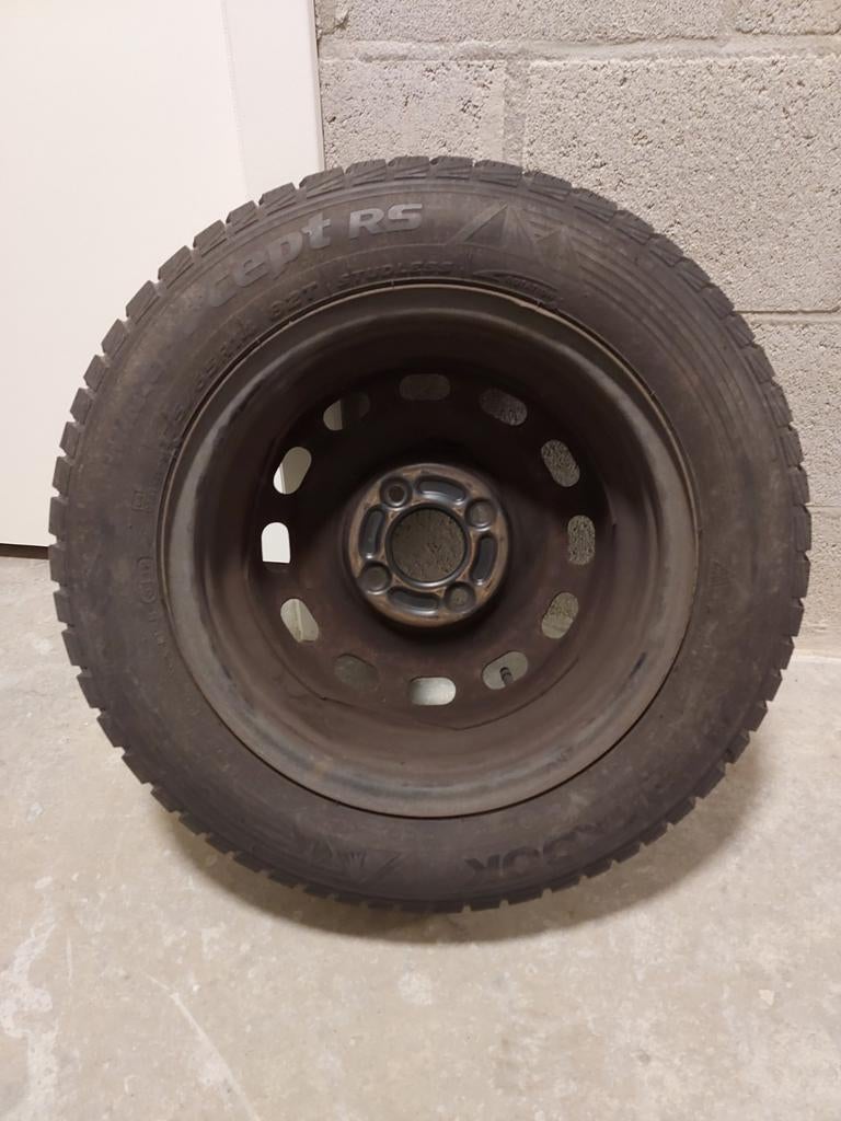 4 nieuwe winterbanden opvelgen, Autos : Pièces & Accessoires, Enlèvement