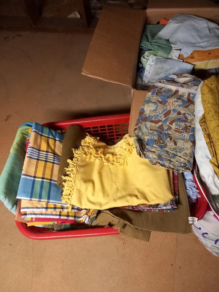 Vintage stoffen  schoolklassen mode, Hobby en Vrije tijd, Ophalen, Zo goed als nieuw