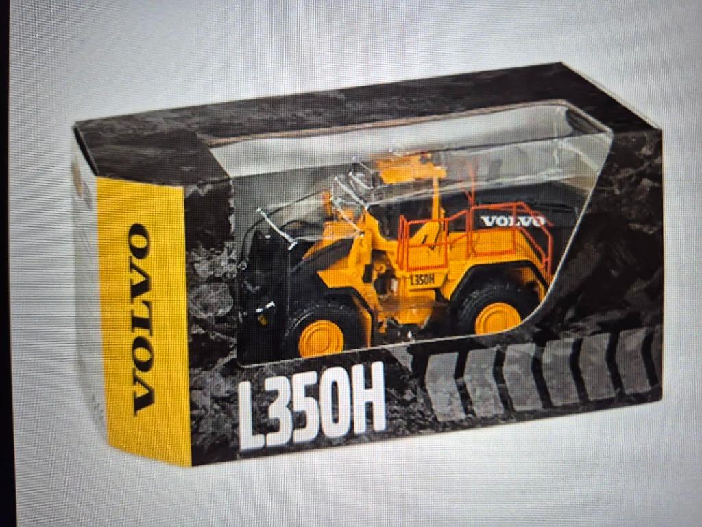 Origineel Volvo Miniatuur wiellader L350H - 1/50, Ophalen of Verzenden, Nieuw, Tractor of Landbouw, Overige merken