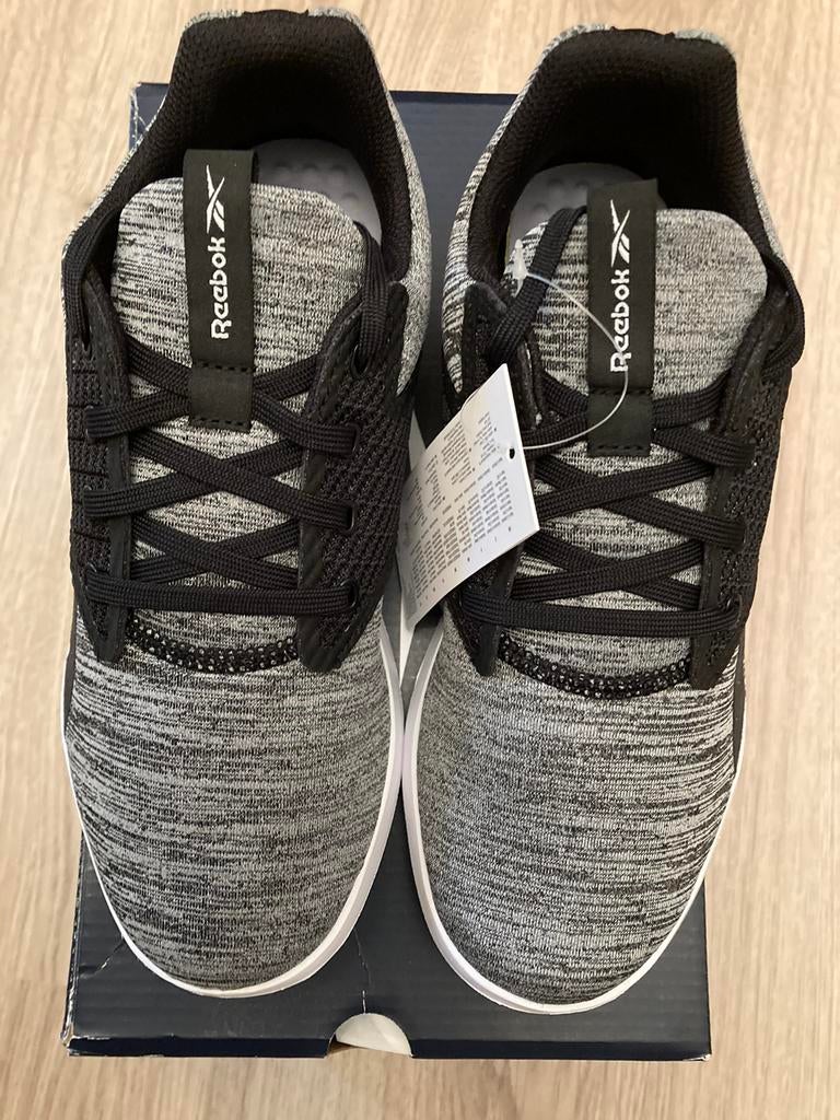 Reebok sneakers/Maat: 36/ Nieuw item/ Waarde:€50, Reebok, Nieuw, Sneakers