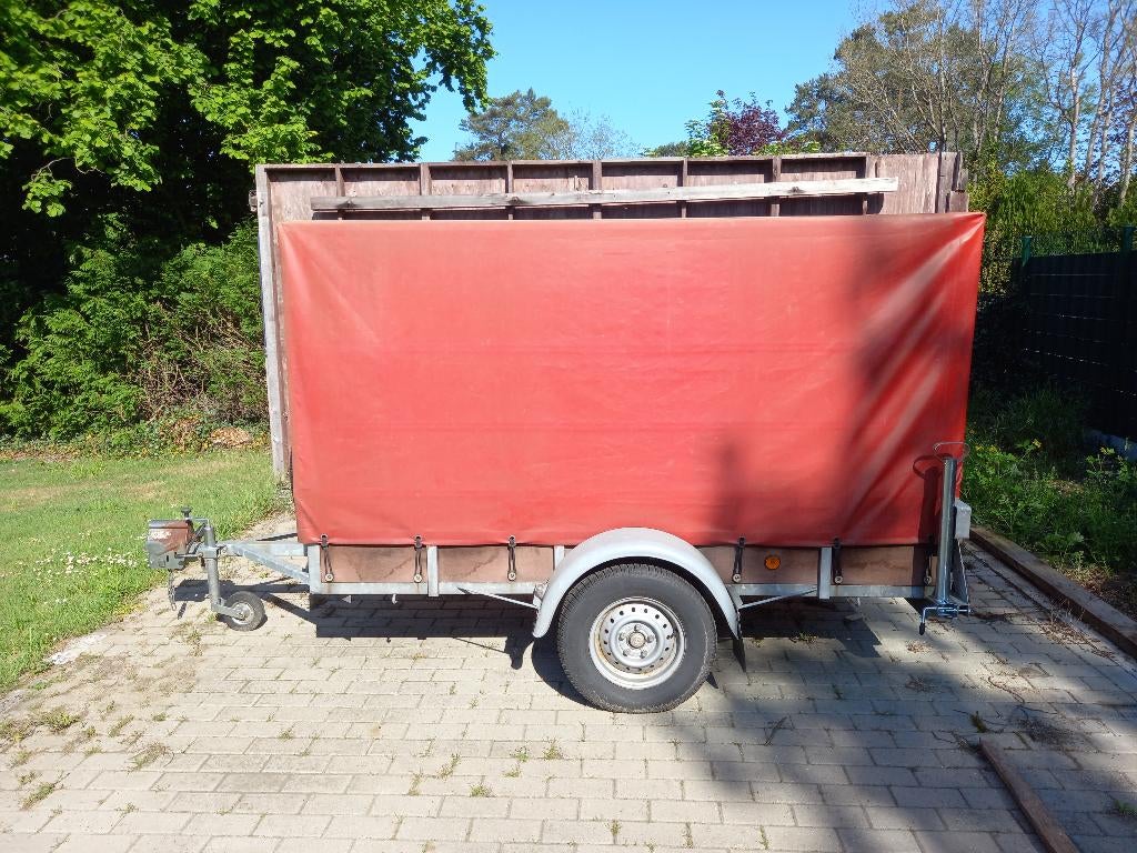 Aanhanger overdekt Louben, Caravans en Kamperen, Ophalen, Gebruikt