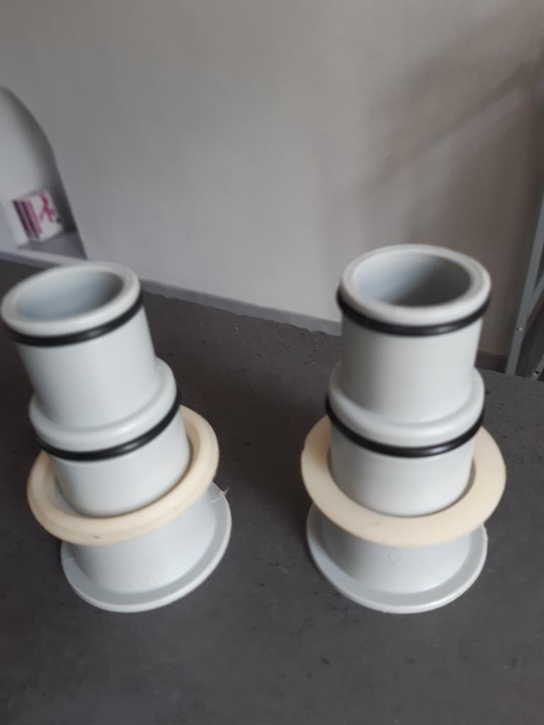 Adaptateur de tuyau intex, Comme neuf