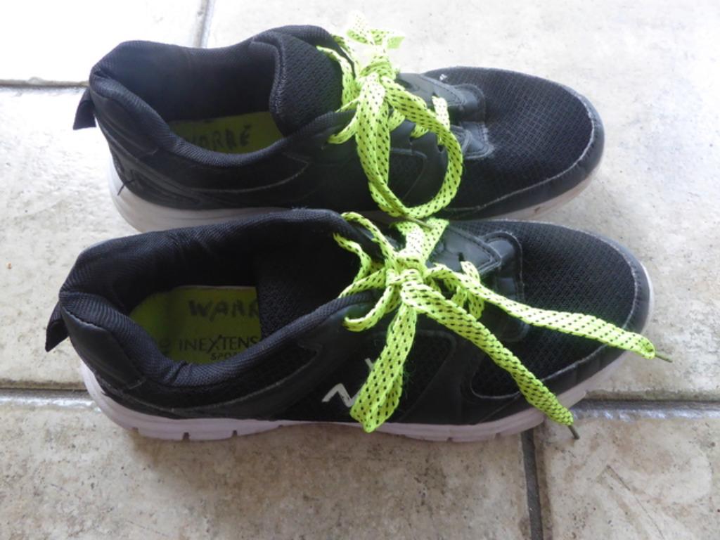 Loopschoenen maat 38, Gebruikt, Ophalen of Verzenden, Jongen of Meisje, Sportschoenen