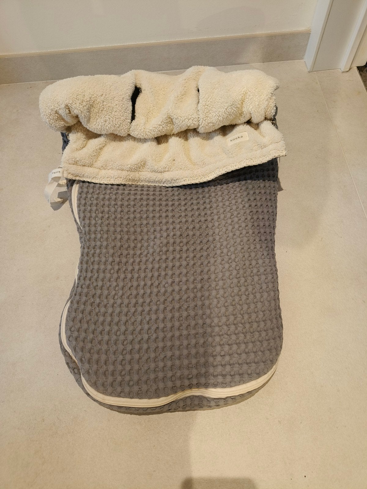 Voetenzak Koeka, Kinderen en Baby's, Ophalen, Gebruikt, Koeka, Dubbele rits