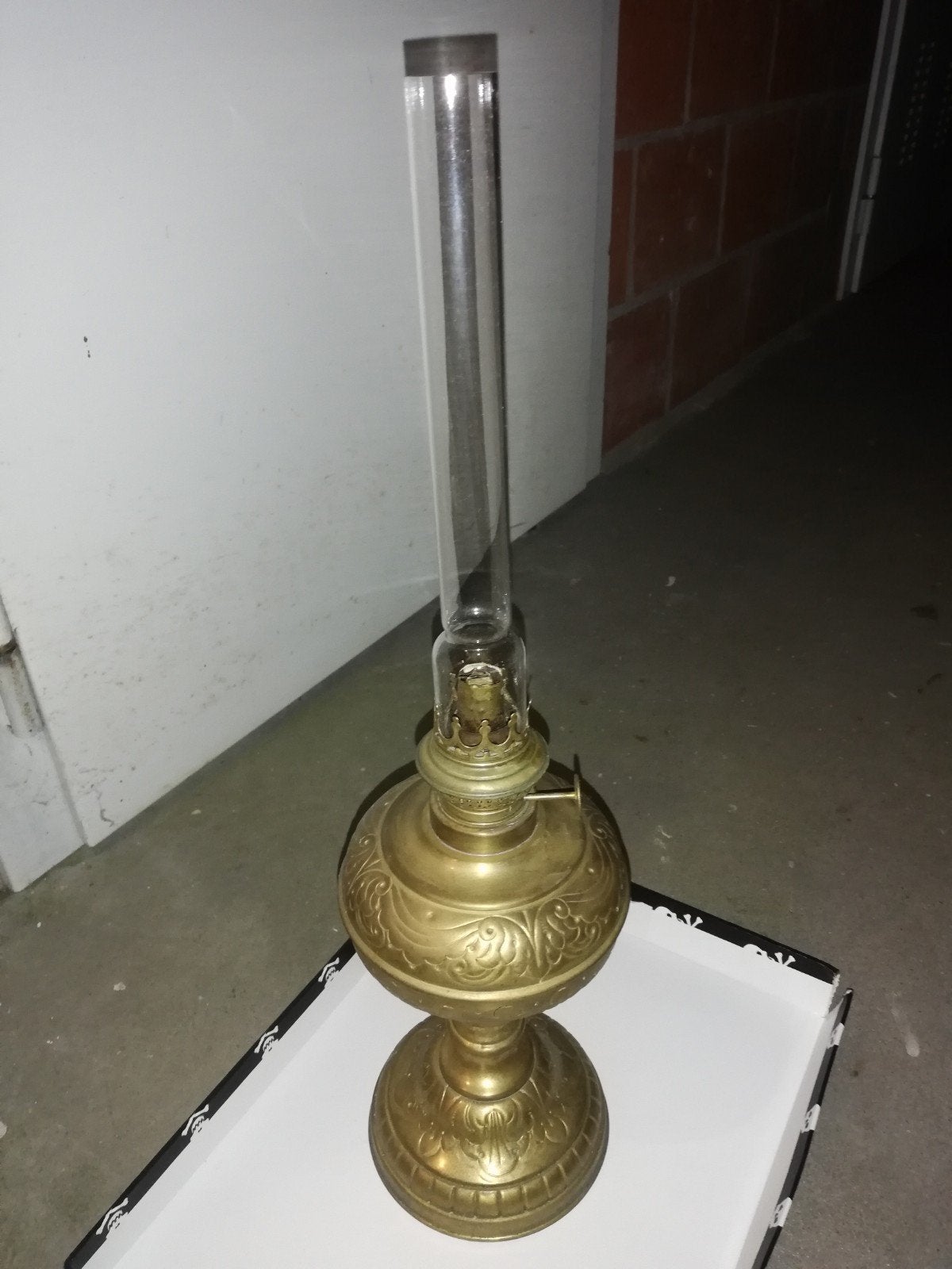 lampe à pétrole en laiton de l époque, Antiek en Kunst, Antiek | Kandelaars, Ophalen