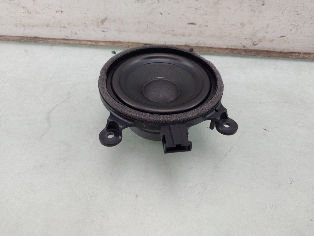 HAUT PARLEUR / ENCEINTE A3 Sportback (8YA) (|8Y0035709|), Auto-Union-Straße  1,
85057  Ingolstadt, DE, Info@audi.de, Audi, Utilisé