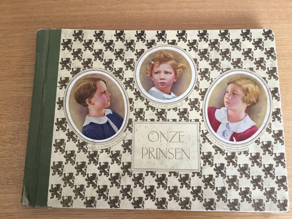 Album cote d’or “Onze prinsen”, Verzamelen, Koningshuis en Royalty, Verzenden, Gebruikt
