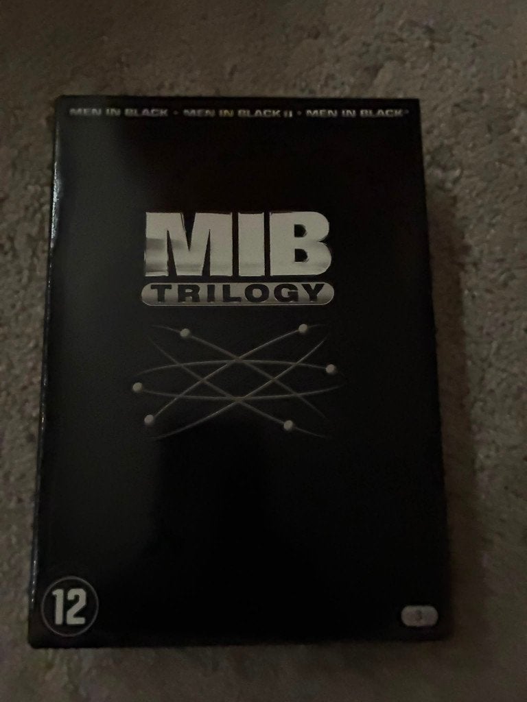 dvd MIB Men in black triology nieuw, Enlèvement ou Envoi, Neuf, dans son emballage