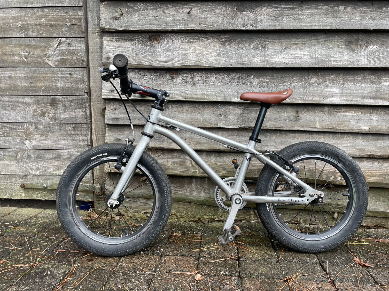 Early rider, Enlèvement, Comme neuf