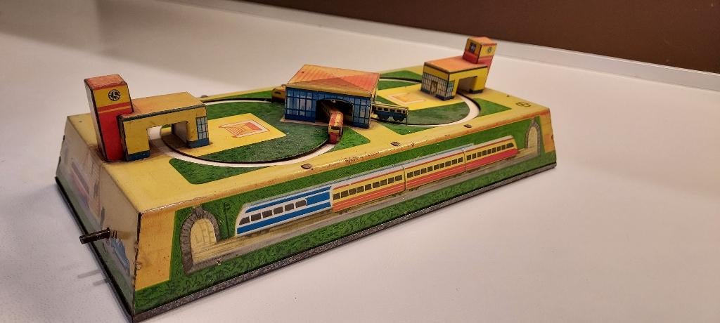 uitverkoop oud speelgoed trein circuit, nu 15 euro, Verzenden