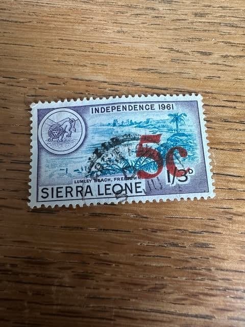 timbre-poste indépendance de la Sierra Leone 1961, Enlèvement ou Envoi, Affranchi, Autres thèmes