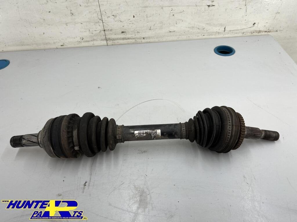 Aandrijfas linksvoor Volvo V70/S70/850/C70 ('91-'97) 9163589, Gebruikt, Ophalen of Verzenden, Volvo, Volvo