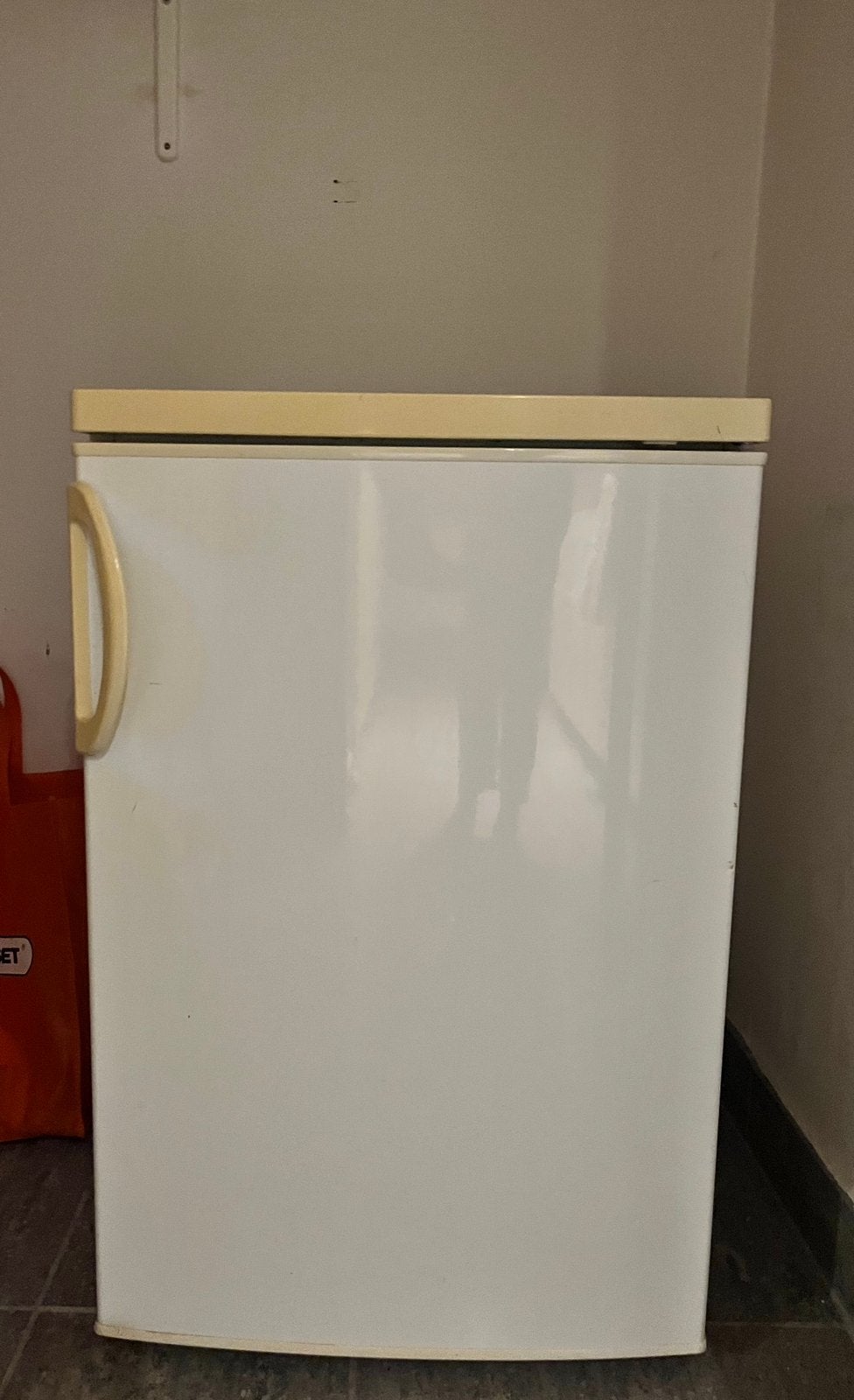 Frigo, Elektronische apparatuur, Ophalen