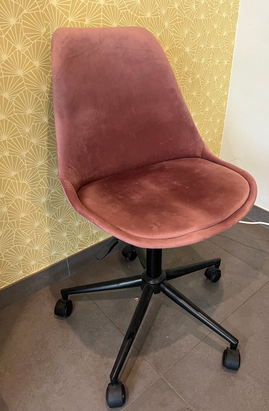 Roze bureaustoel, Ophalen, Zo goed als nieuw, Roze, Bureaustoel
