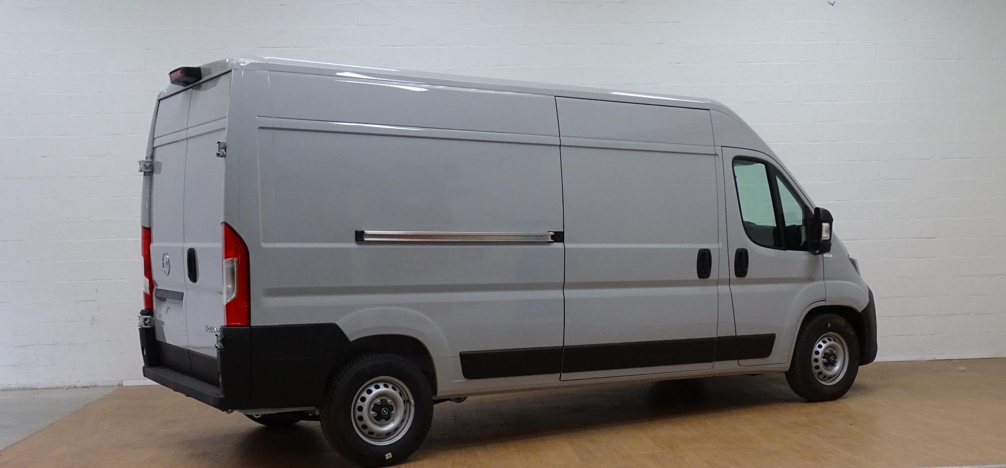 Citroën Jumper 35 L3H2 - 2.2 BlueHDi 140 S&S AT, Auto's, 4 deurs, Stof, Gebruikt, Citroën