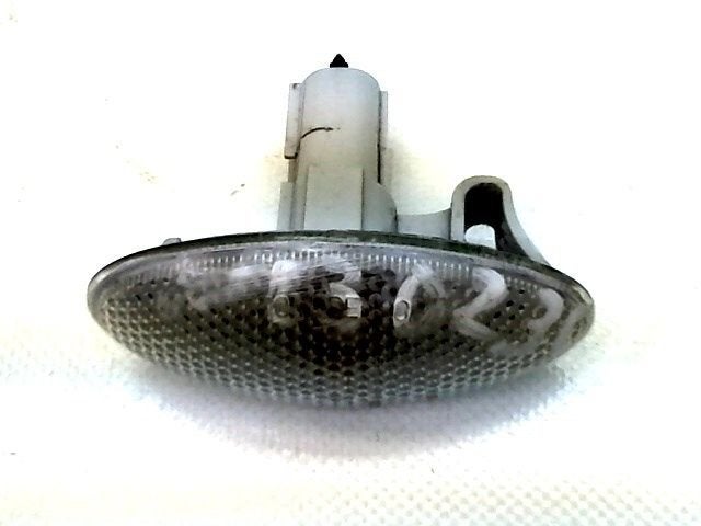 CLIGNOTANT GAUCHE Suzuki Splash (01-2008/12-2015), Utilisé, Suzuki