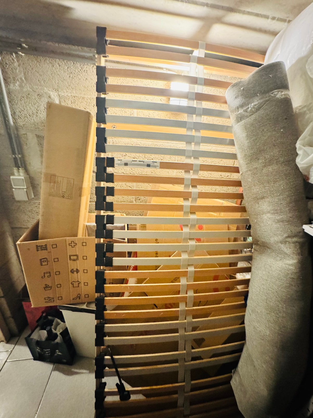 Slatted bed base, Enlèvement, Comme neuf