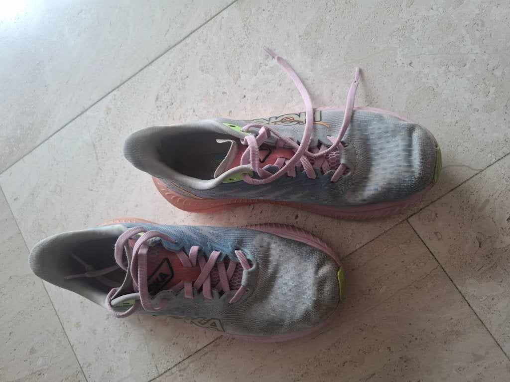 Chaussures de sport Hoka 38.5, Autres marques, Course à pied, Enlèvement ou Envoi, Chaussures de course à pied