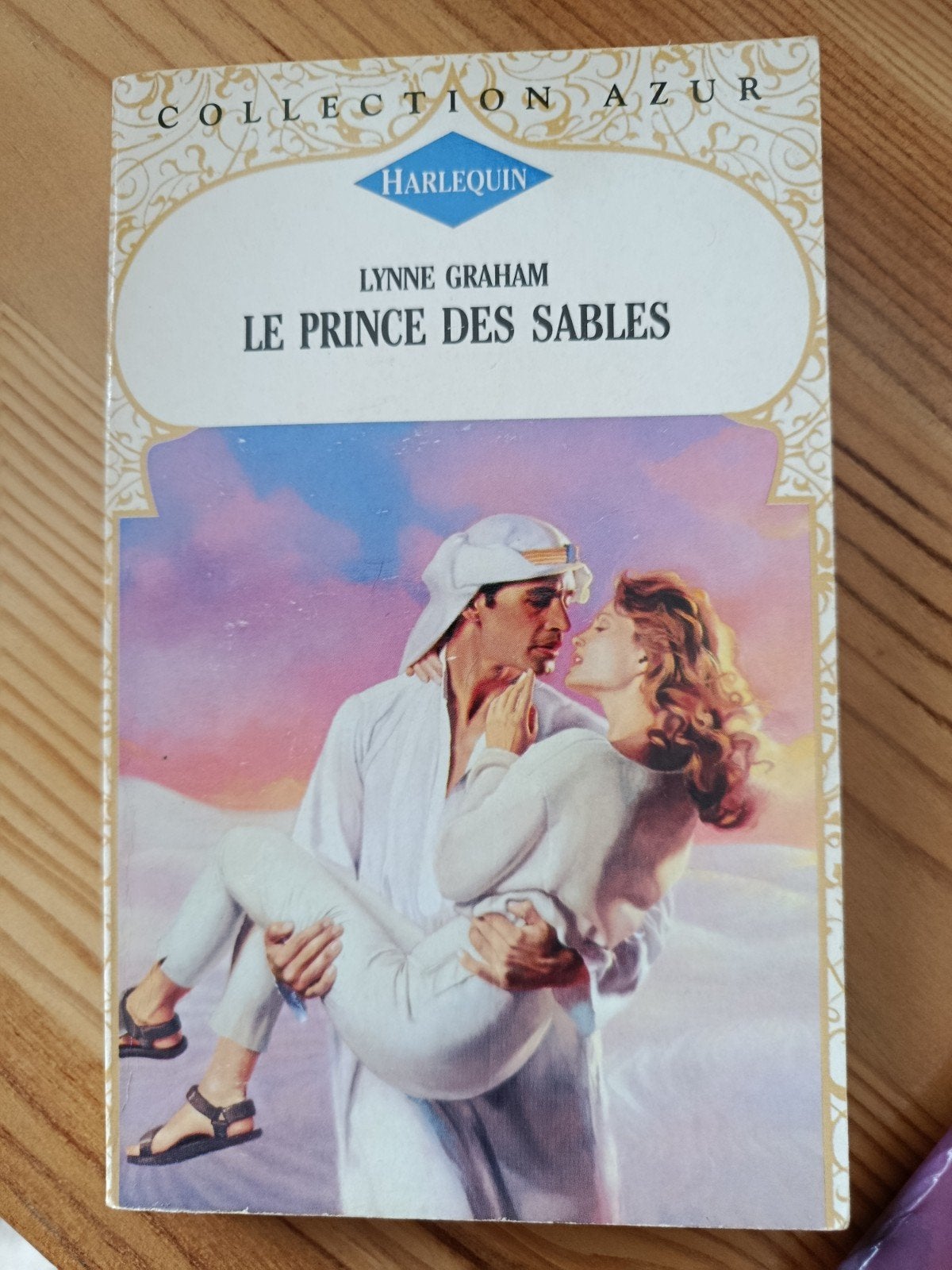 24 Harlequin Collection verschillende titels, Boeken, Ophalen, Gelezen, Harlequin, België