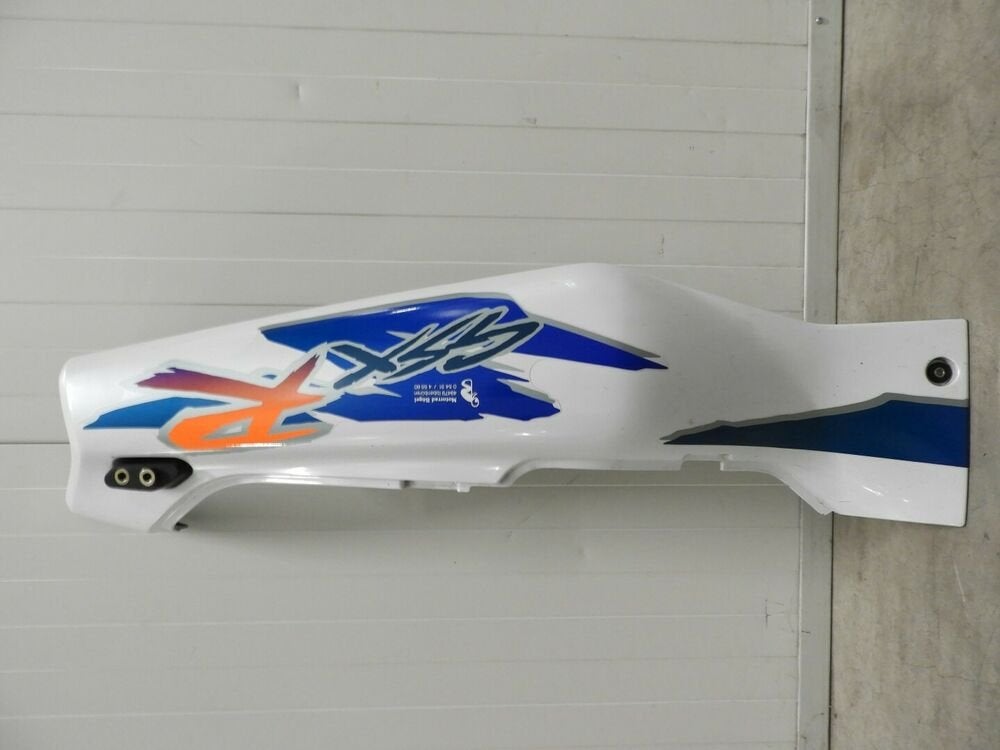 GSXR1100 1997 - 1998 Suzuki Kuipdeel D1-44187