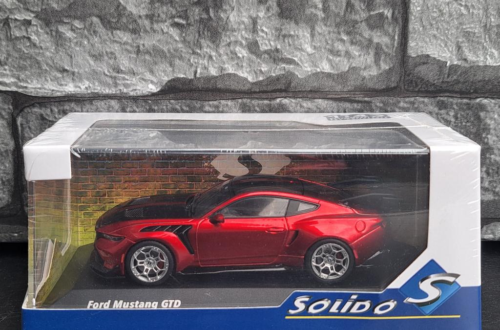 ford mustang GTD RED 1/43ème, Enlèvement ou Envoi, Solido, Voiture, Solido