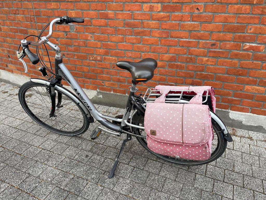 Krigori fiets goede staat, Enlèvement