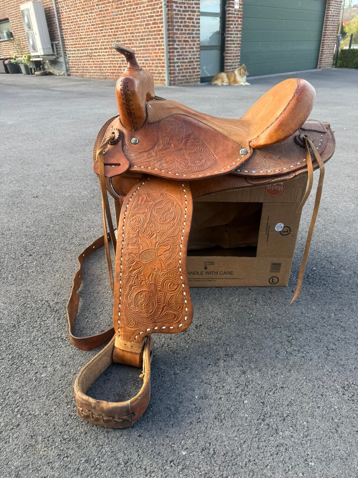 Selle western, Enlèvement ou Envoi, Comme neuf