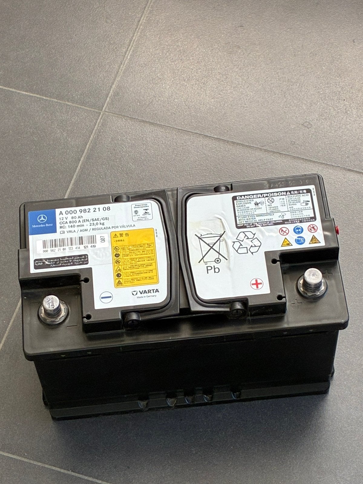 Mercedes SLC  /VARTA  AGM  Batterij 80AH, Auto-onderdelen, Gebruikt, Mercedes-Benz