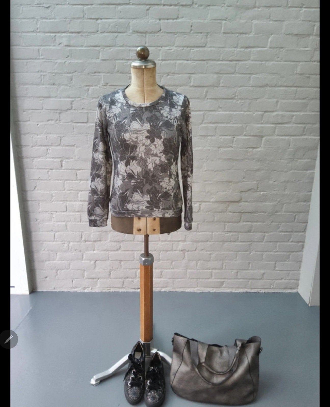 Sweater met zilveren details - LolaLiza S, Kleding | Dames, Lola&Liza, Ophalen of Verzenden, Gedragen