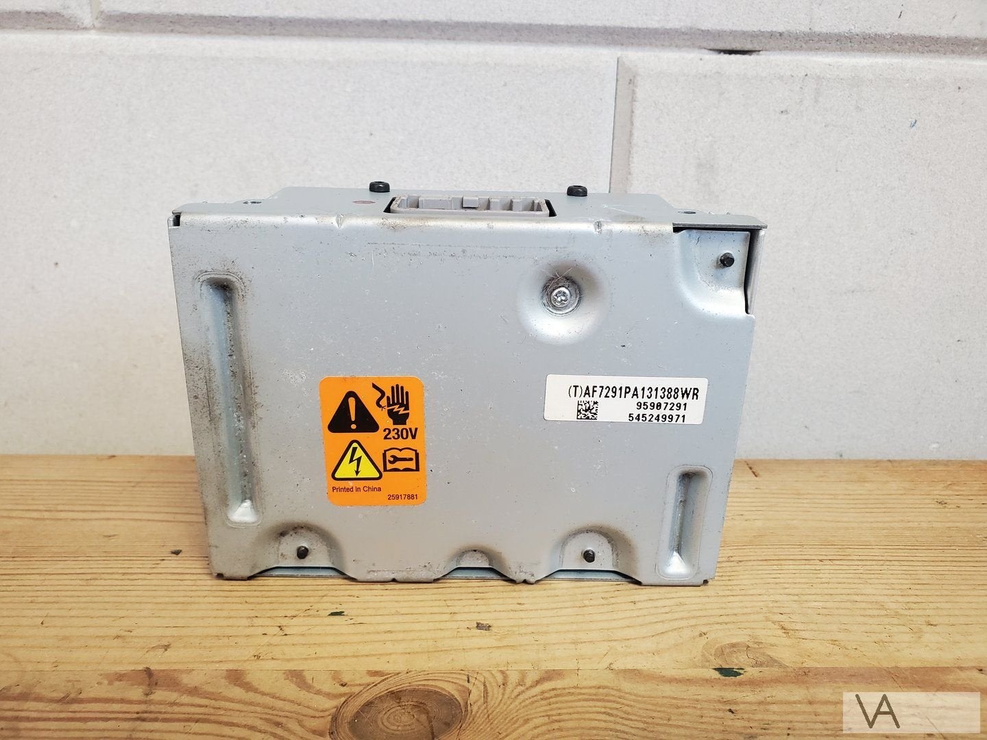 Opel Mokka x 2014 - 2023 omvormer inverter 230v 95907291 €30, -, Utilisé, -, -