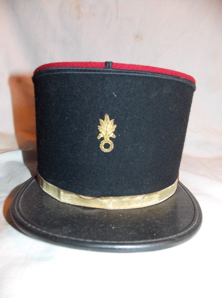 Kepi de Sergent  de la Légion Etrangere française, Collections, Enlèvement ou Envoi, Armée de terre, Casque ou Béret
